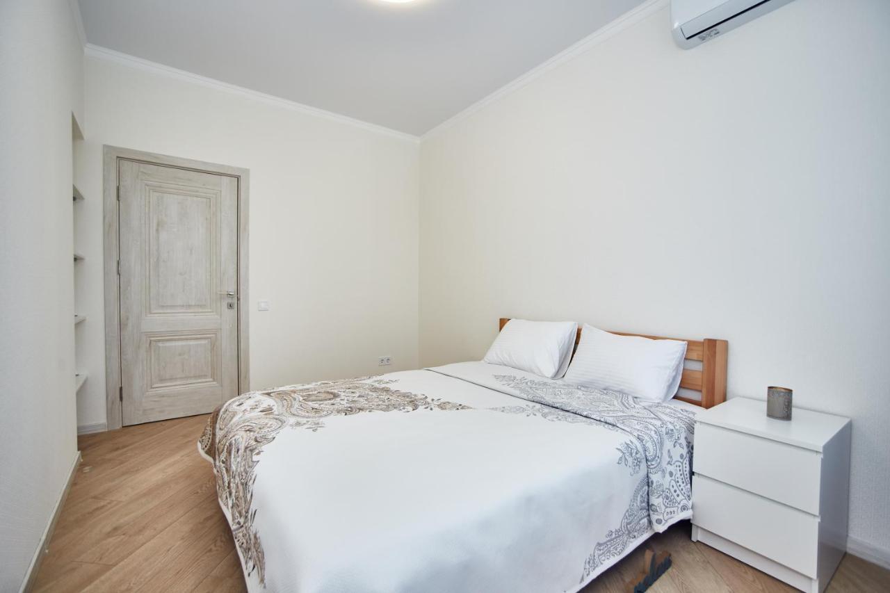 Sea, Central Arcadia, Lux 3 Room Apartment أوديسا المظهر الخارجي الصورة